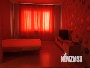 1-к квартира, посуточно, 35м2, 14/16 этаж