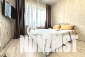 1-к квартира, посуточно, 36м2, 4/15 этаж