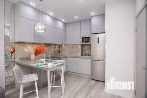 2-к квартира, посуточно, 38м2, 9/17 этаж