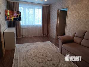 2-к квартира, на длительный срок, 45м2, 1/5 этаж