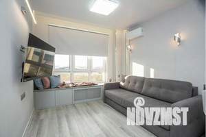 2-к квартира, посуточно, 38м2, 9/17 этаж