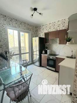 1-к квартира, посуточно, 37м2, 3/15 этаж
