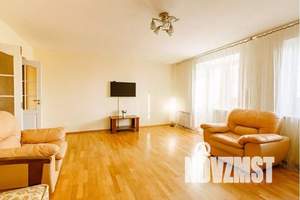 3-к квартира, посуточно, 100м2, 4/10 этаж