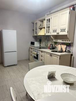 3-к квартира, на длительный срок, 105м2, 2/12 этаж