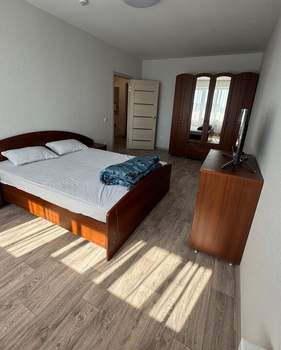 1-к квартира, на длительный срок, 42м2, 10/10 этаж