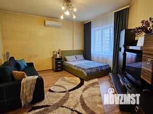 3-к квартира, посуточно, 81м2, 1/1 этаж