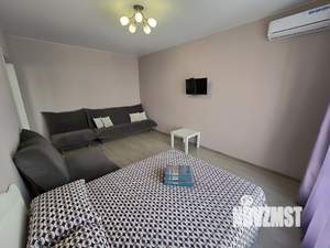 1-к квартира, посуточно, 35м2, 15/16 этаж