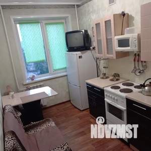 1-к квартира, посуточно, 30м2, 6/9 этаж
