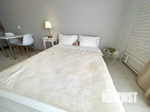 Студия квартира, посуточно, 25м2, 15/15 этаж