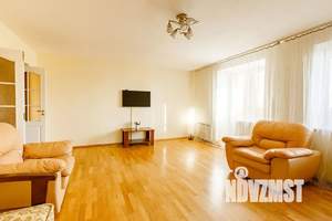 3-к квартира, посуточно, 100м2, 4/12 этаж