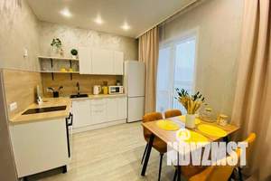 1-к квартира, посуточно, 37м2, 9/16 этаж