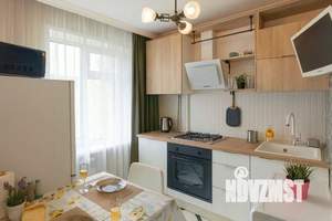 2-к квартира, посуточно, 50м2, 1/1 этаж