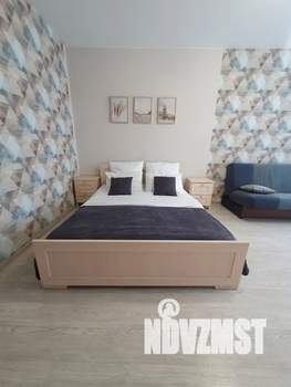 1-к квартира, посуточно, 38м2, 1/9 этаж