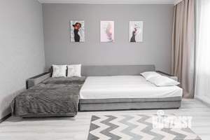 1-к квартира, посуточно, 37м2, 1/1 этаж