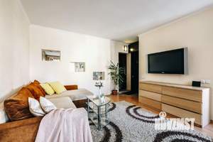 2-к квартира, посуточно, 48м2, 1/1 этаж