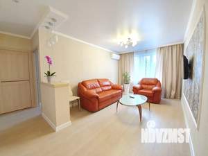 2-к квартира, посуточно, 50м2, 2/5 этаж