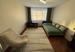 4-к квартира, на длительный срок, 126м2, 6/10 этаж