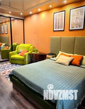 Студия квартира, посуточно, 36м2, 2/9 этаж