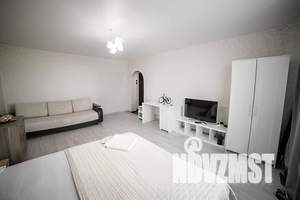 1-к квартира, посуточно, 40м2, 3/10 этаж