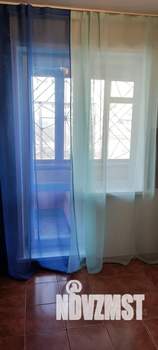 1-к квартира, посуточно, 40м2, 2/12 этаж