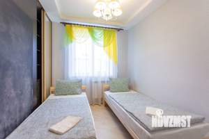 3-к квартира, посуточно, 47м2, 5/5 этаж