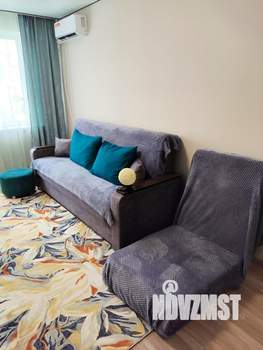 Студия квартира, посуточно, 27м2, 3/9 этаж