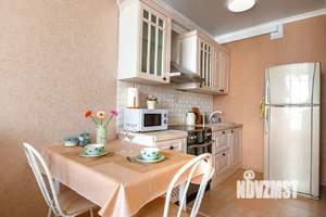 2-к квартира, посуточно, 48м2, 7/16 этаж