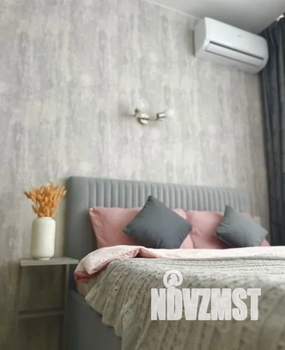 Студия квартира, посуточно, 27м2, 8/17 этаж