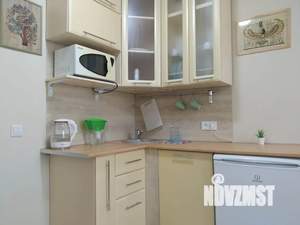 1-к квартира, посуточно, 42м2, 6/10 этаж