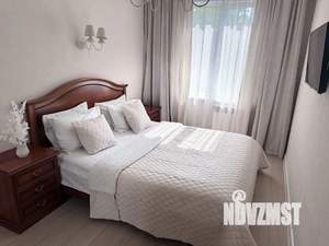 2-к квартира, посуточно, 50м2, 2/5 этаж