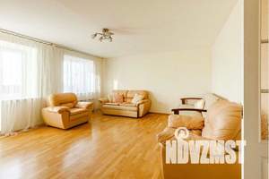 3-к квартира, посуточно, 100м2, 4/10 этаж