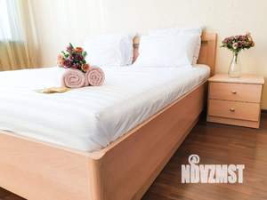 1-к квартира, посуточно, 60м2, 1/1 этаж