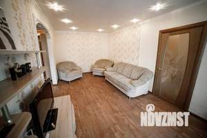 2-к квартира, посуточно, 60м2, 1/1 этаж