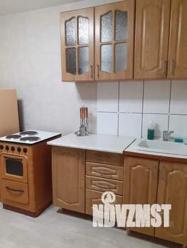 1-к квартира, посуточно, 37м2, 3/3 этаж