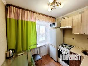 1-к квартира, посуточно, 34м2, 3/5 этаж