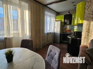 1-к квартира, посуточно, 50м2, 5/5 этаж