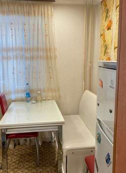 3-к квартира, на длительный срок, 60м2, 2/5 этаж