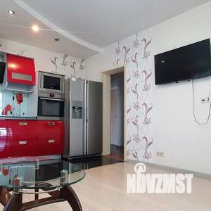 3-к квартира, посуточно, 79м2, 9/14 этаж