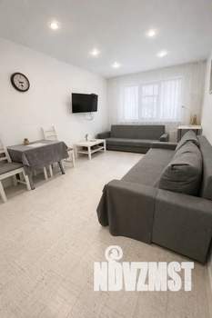 2-к квартира, посуточно, 28м2, 1/5 этаж