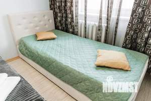 2-к квартира, посуточно, 50м2, 1/1 этаж