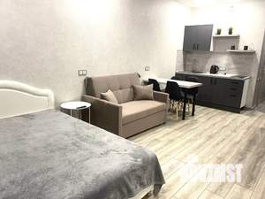 Студия квартира, посуточно, 30м2, 3/15 этаж