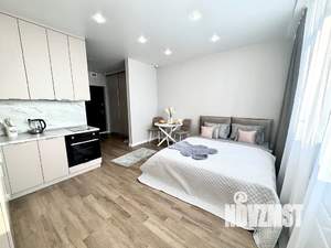 Студия квартира, посуточно, 30м2, 13/20 этаж