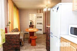 2-к квартира, посуточно, 46м2, 1/1 этаж