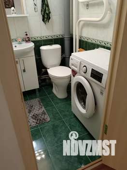 1-к квартира, посуточно, 35м2, 4/10 этаж