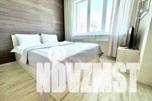 2-к квартира, посуточно, 45м2, 14/16 этаж