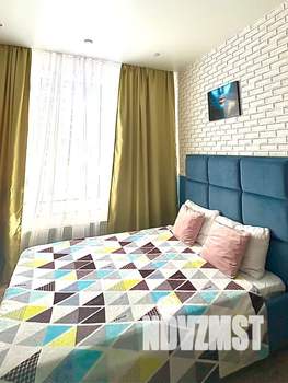 Студия квартира, посуточно, 30м2, 1/14 этаж