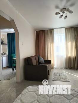 1-к квартира, посуточно, 32м2, 4/5 этаж