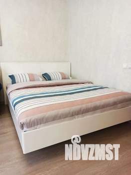 1-к квартира, посуточно, 35м2, 9/16 этаж