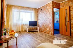 2-к квартира, посуточно, 52м2, 1/1 этаж