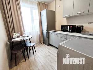 2-к квартира, посуточно, 45м2, 3/5 этаж